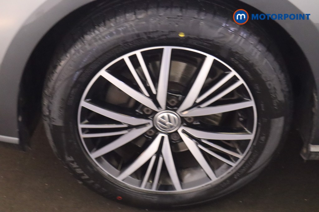 Volkswagen Golf SE Manual Petrol Hatchback - Stock Number (1627575) - 10th supplementary image