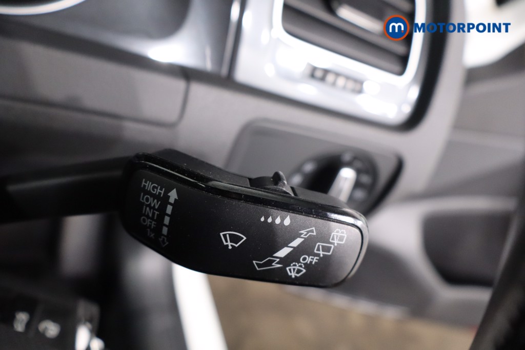 Volkswagen Golf Match Edition Manual Petrol Hatchback - Stock Number (1627759) - 15th supplementary image