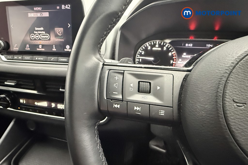 Nissan Qashqai Acenta Premium Automatic Petrol SUV - Stock Number (1627856) - 8th supplementary image