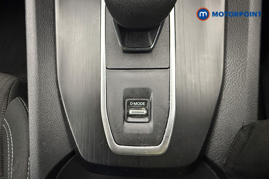 Nissan Qashqai Acenta Premium Automatic Petrol SUV - Stock Number (1627856) - 16th supplementary image