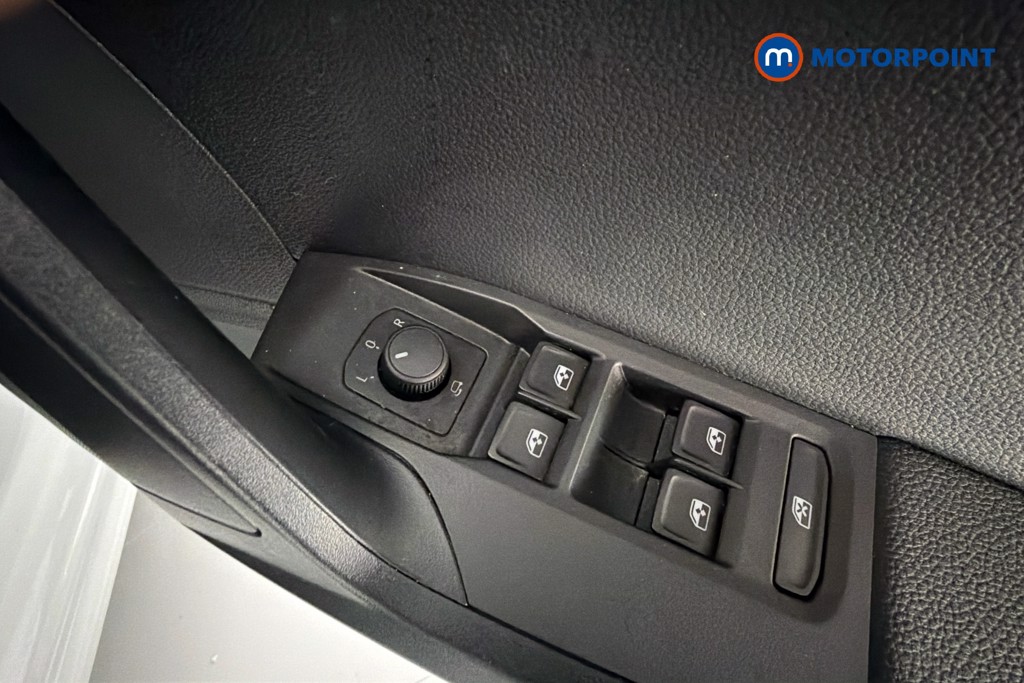 Seat Ibiza Xcellence Automatic Petrol Hatchback - Stock Number (1628016) - 20th supplementary image