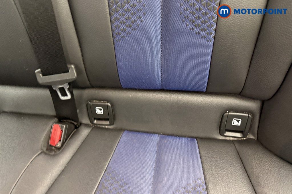 BMW 1 Series M Sport Manual Diesel Hatchback - Stock Number (1628086) - 23rd supplementary image