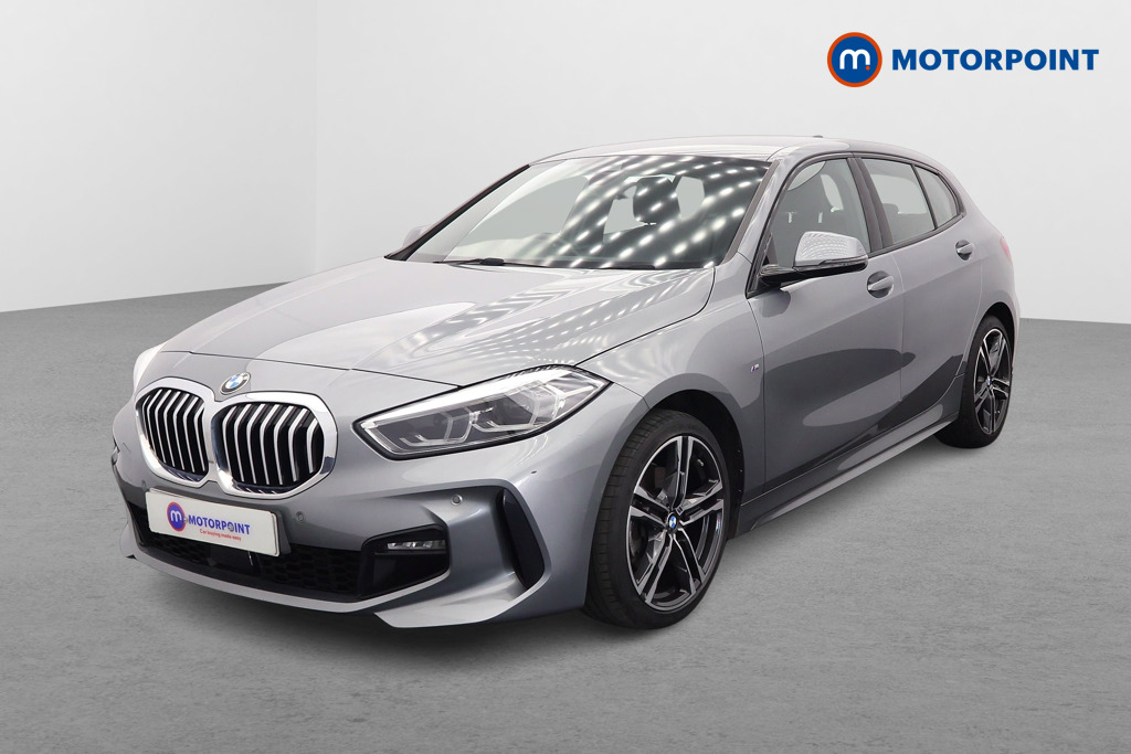 BMW 1 Series M Sport Manual Diesel Hatchback - Stock Number (1628086) - Passenger side front corner