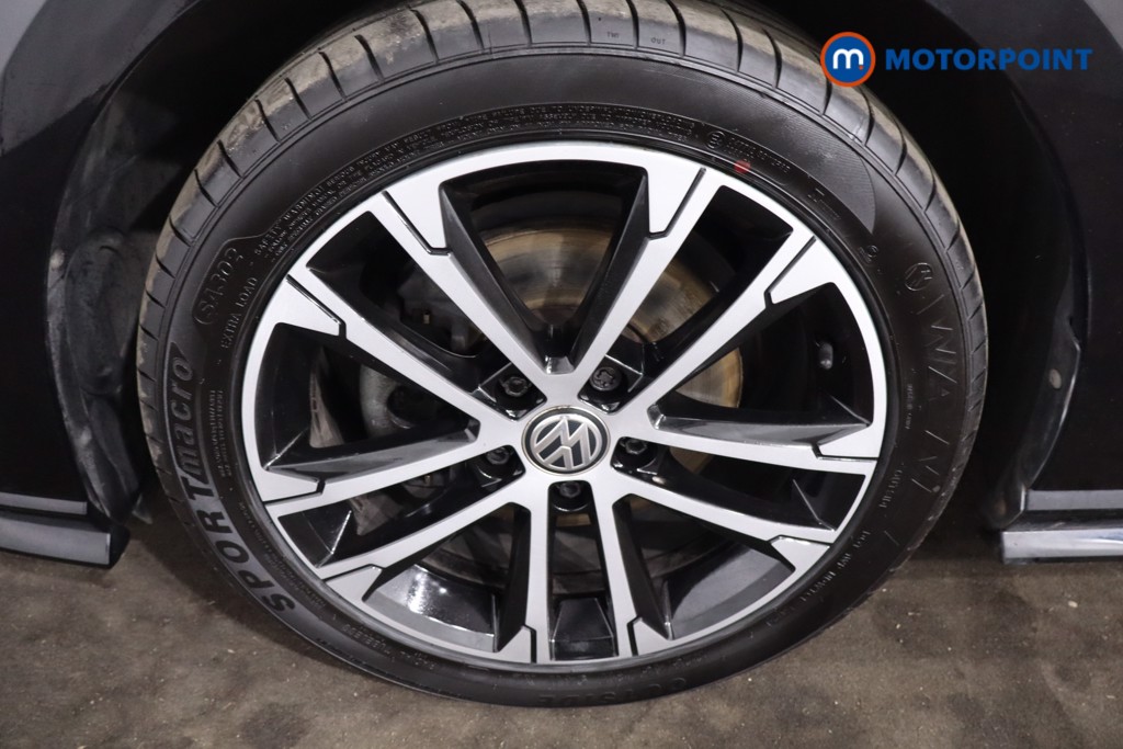 Volkswagen Golf R-Line Edition Automatic Petrol Hatchback - Stock Number (1628363) - 11th supplementary image