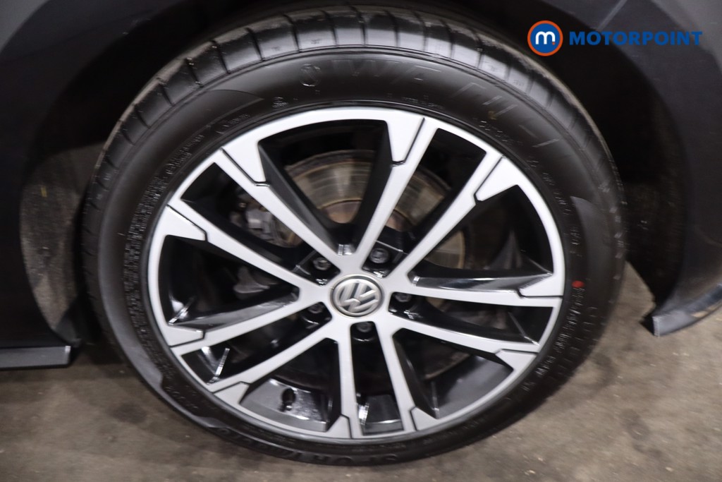 Volkswagen Golf R-Line Edition Automatic Petrol Hatchback - Stock Number (1628363) - 12th supplementary image