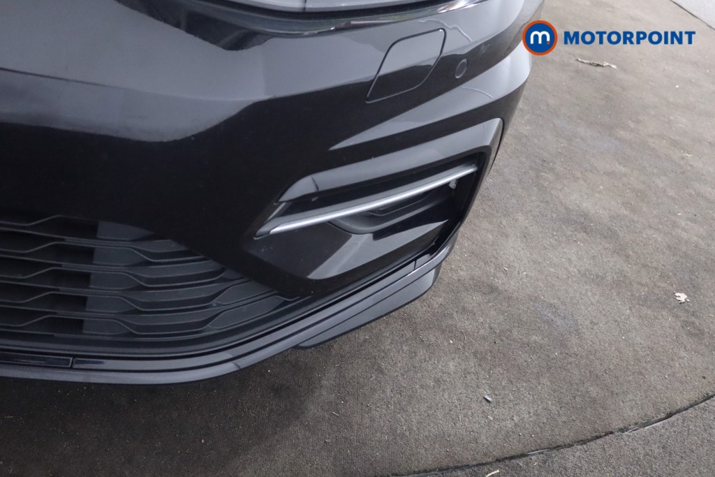 Volkswagen Golf R-Line Edition Automatic Petrol Hatchback - Stock Number (1628363) - 38th supplementary image