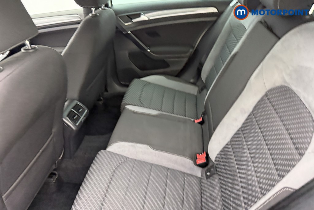 Volkswagen Golf R-Line Manual Petrol Hatchback - Stock Number (1628498) - 18th supplementary image