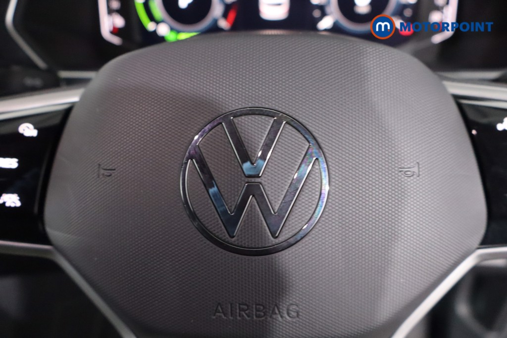 Volkswagen Tiguan R-Line Automatic Petrol Plug-In Hybrid SUV - Stock Number (1628550) - 13th supplementary image
