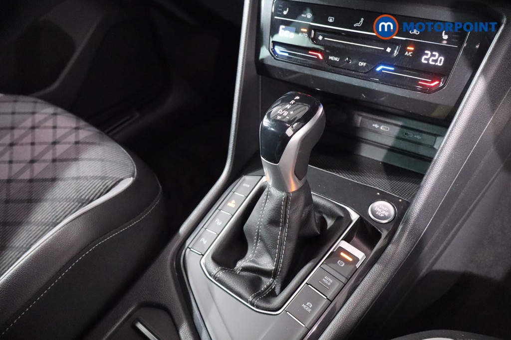 Volkswagen Tiguan R-Line Automatic Petrol Plug-In Hybrid SUV - Stock Number (1628550) - 22nd supplementary image
