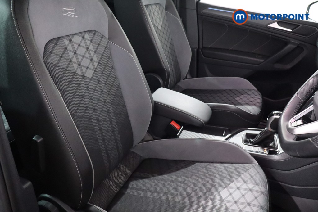 Volkswagen Tiguan R-Line Automatic Petrol Plug-In Hybrid SUV - Stock Number (1628550) - 25th supplementary image