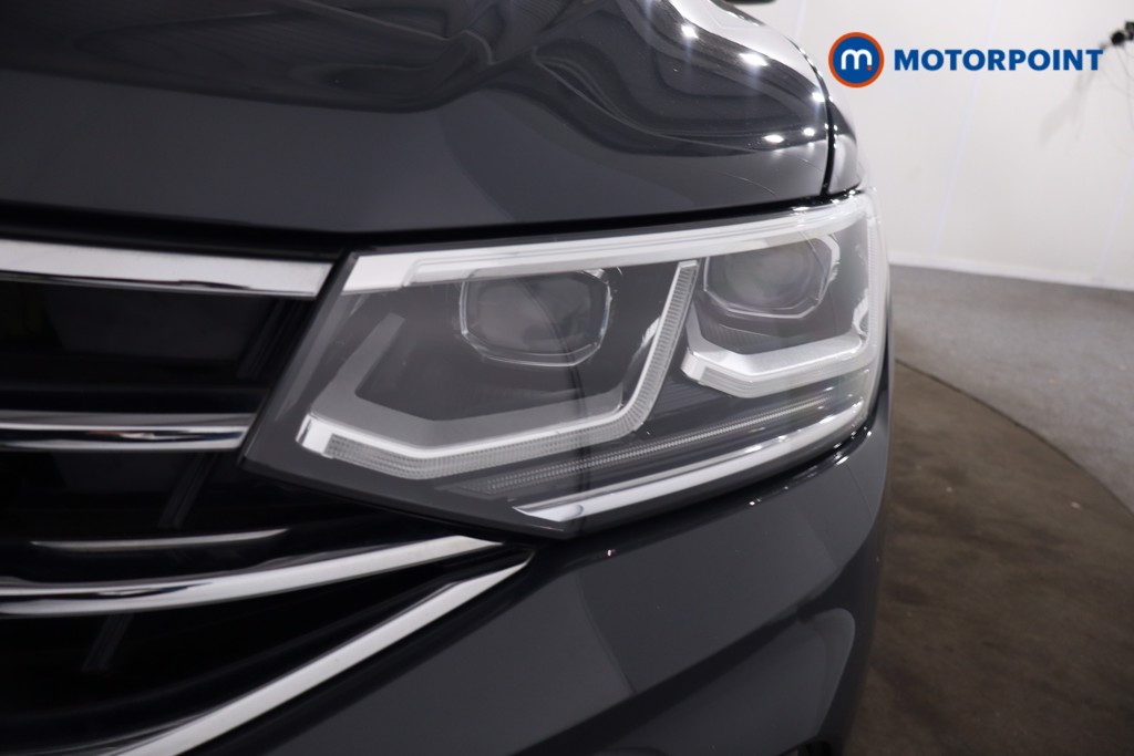 Volkswagen Tiguan R-Line Automatic Petrol Plug-In Hybrid SUV - Stock Number (1628550) - 35th supplementary image