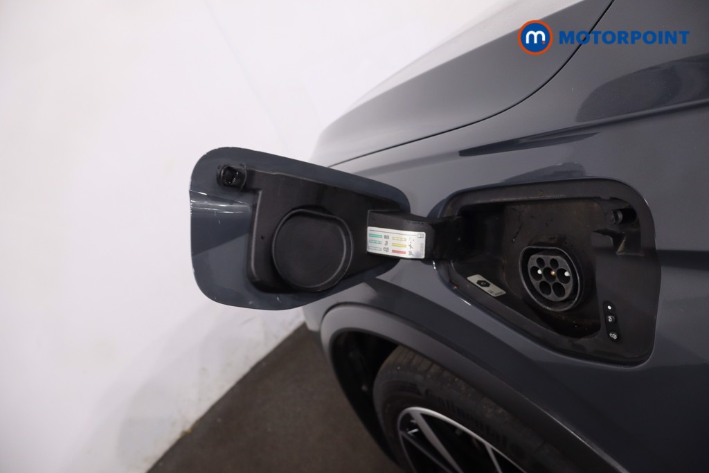 Volkswagen Tiguan R-Line Automatic Petrol Plug-In Hybrid SUV - Stock Number (1628550) - 38th supplementary image