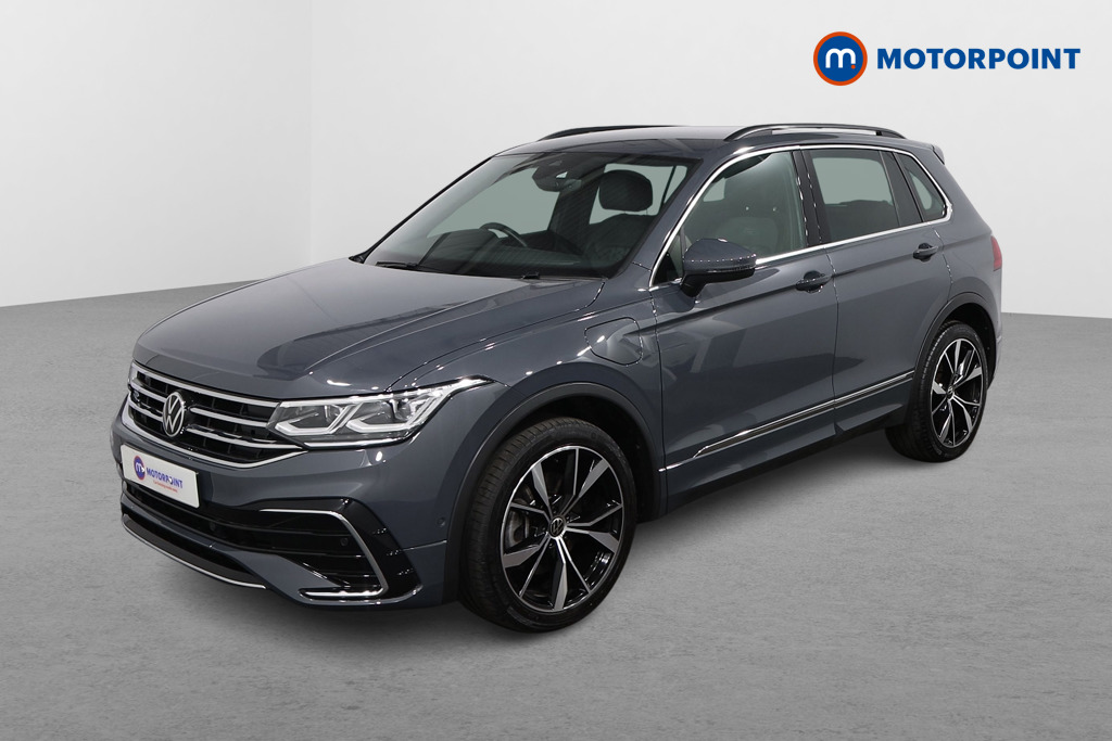 Volkswagen Tiguan R-Line Automatic Petrol Plug-In Hybrid SUV - Stock Number (1628550) - Passenger side front corner