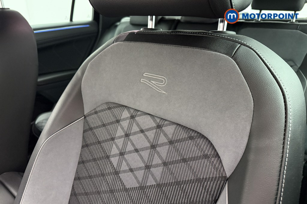 Volkswagen Tiguan R-Line Automatic Petrol SUV - Stock Number (1628583) - 4th supplementary image