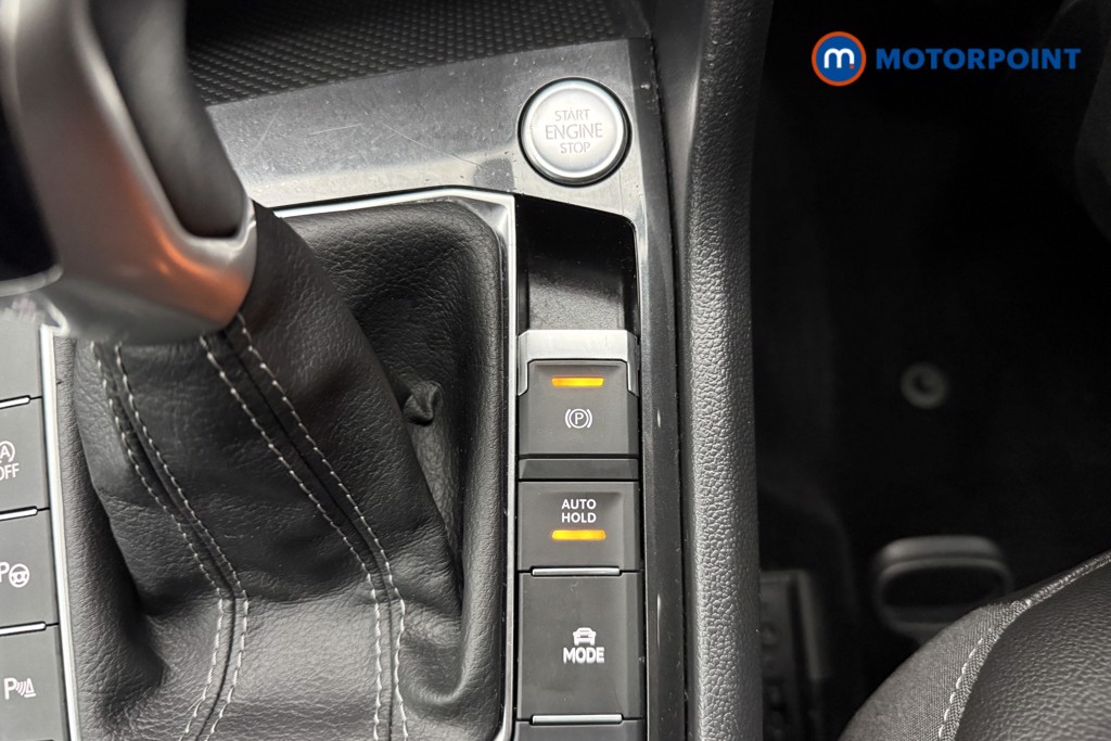 Volkswagen Tiguan R-Line Automatic Petrol SUV - Stock Number (1628583) - 17th supplementary image