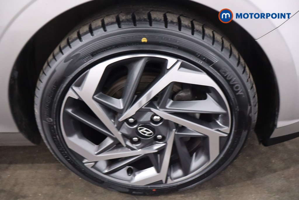 Hyundai I20 Premium Manual Petrol Hatchback - Stock Number (1628725) - 9th supplementary image