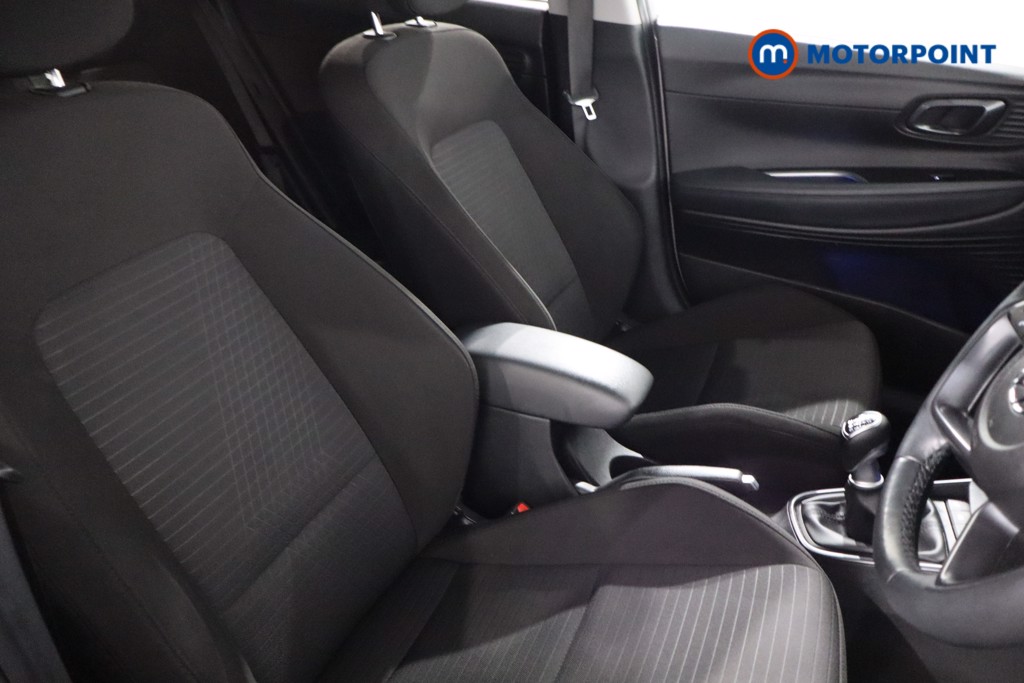 Hyundai I20 Premium Manual Petrol Hatchback - Stock Number (1628725) - 22nd supplementary image