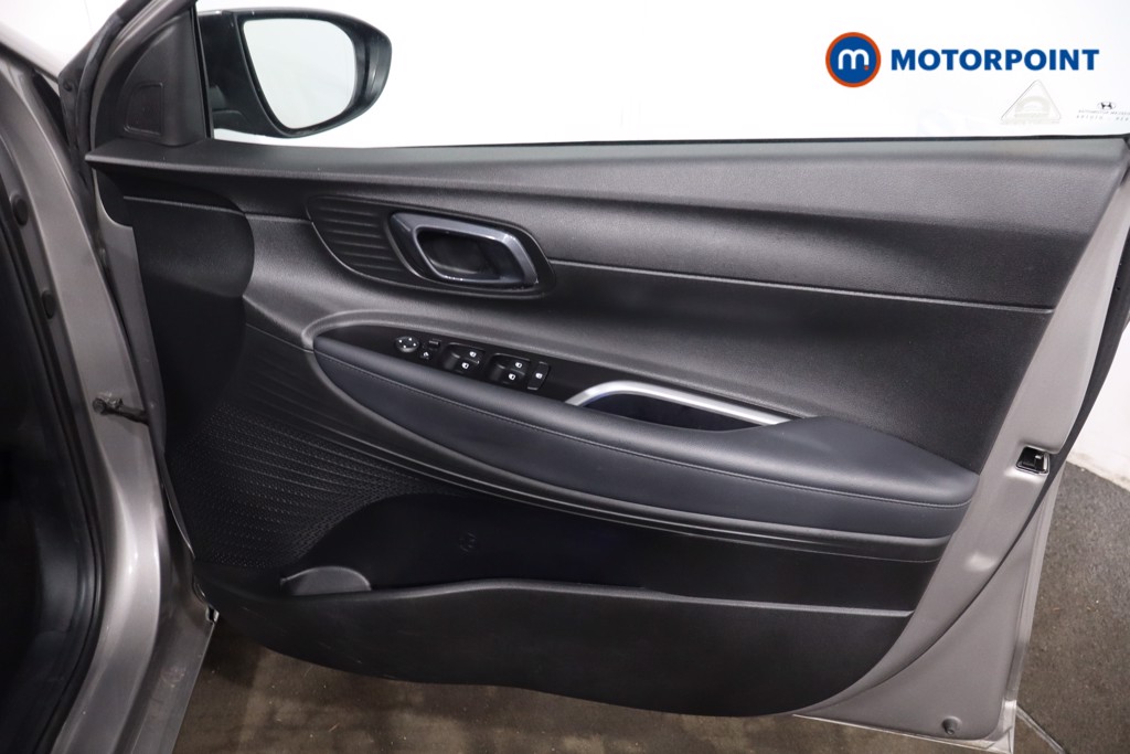Hyundai I20 Premium Manual Petrol Hatchback - Stock Number (1628725) - 23rd supplementary image