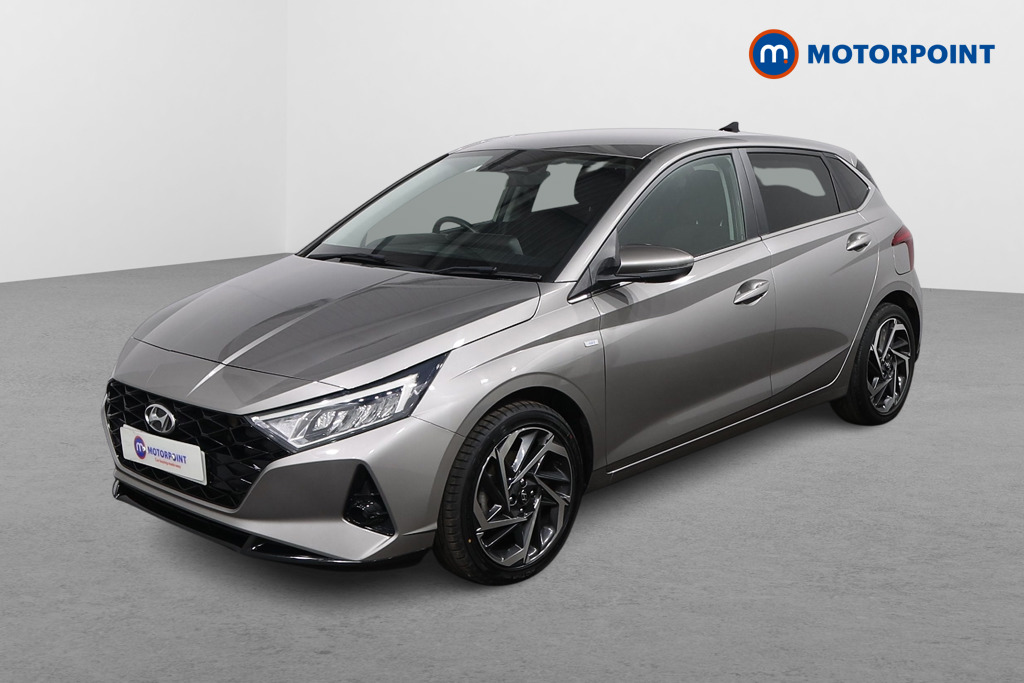 Hyundai I20 Premium Manual Petrol Hatchback - Stock Number (1628725) - Passenger side front corner