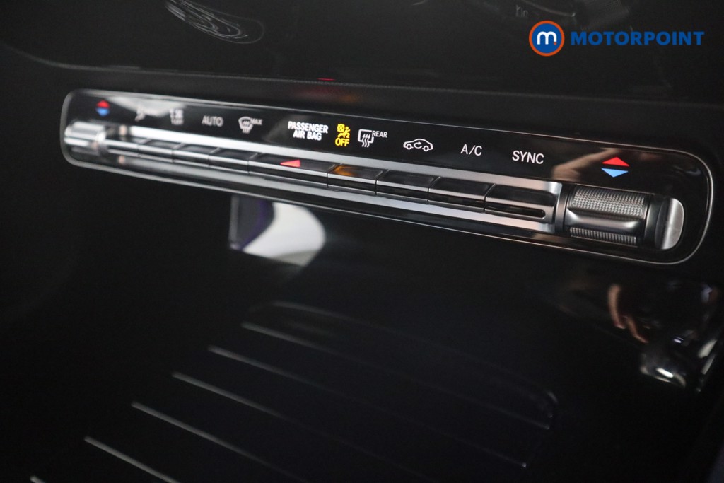 Mercedes-Benz CLA Amg Line Automatic Petrol Coupe - Stock Number (1628806) - 8th supplementary image