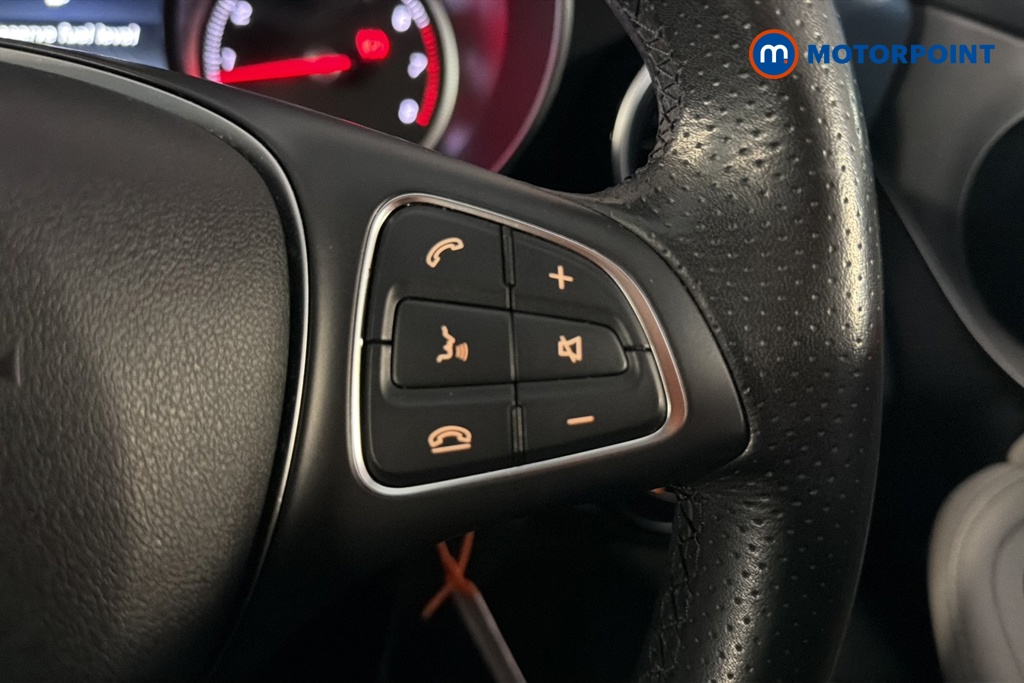 Mercedes-Benz C Class Sport Manual Petrol Saloon - Stock Number (1628837) - 3rd supplementary image