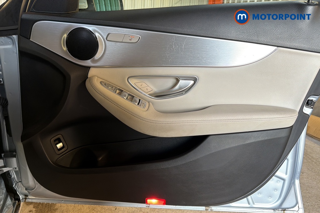Mercedes-Benz C Class Sport Manual Petrol Saloon - Stock Number (1628837) - 18th supplementary image