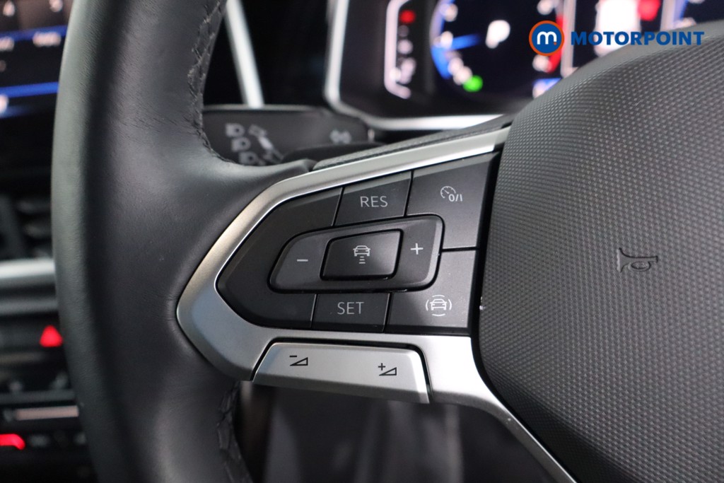 Volkswagen T-Roc R-Line Automatic Petrol SUV - Stock Number (1628918) - 7th supplementary image