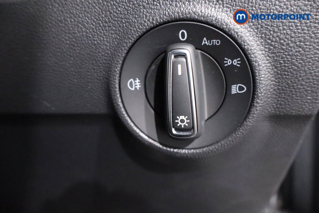 Volkswagen T-Roc R-Line Automatic Petrol SUV - Stock Number (1628918) - 18th supplementary image