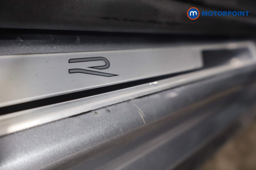 Volkswagen T-Roc R-Line Automatic Petrol SUV - Stock Number (1628918) - 25th supplementary image