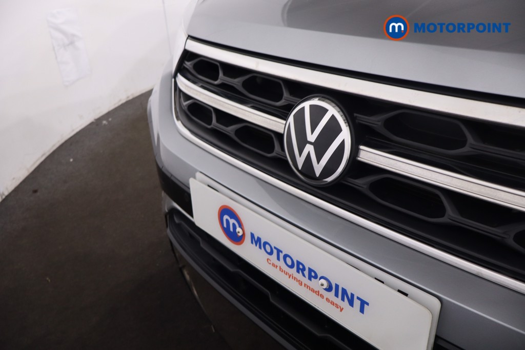 Volkswagen T-Roc R-Line Automatic Petrol SUV - Stock Number (1628918) - 33rd supplementary image