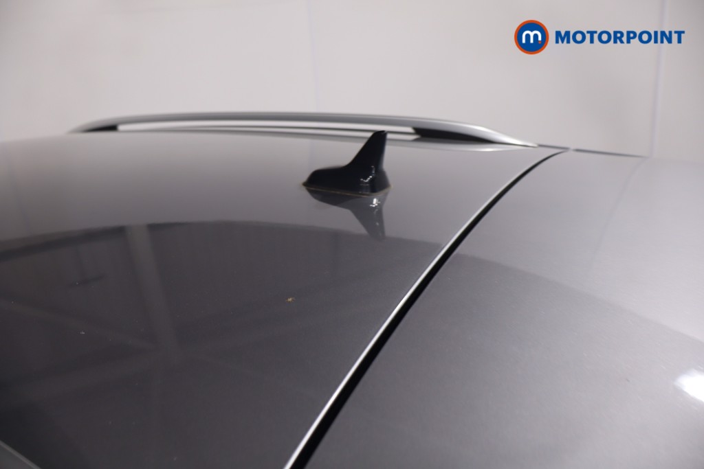 Volkswagen T-Roc R-Line Automatic Petrol SUV - Stock Number (1628918) - 37th supplementary image