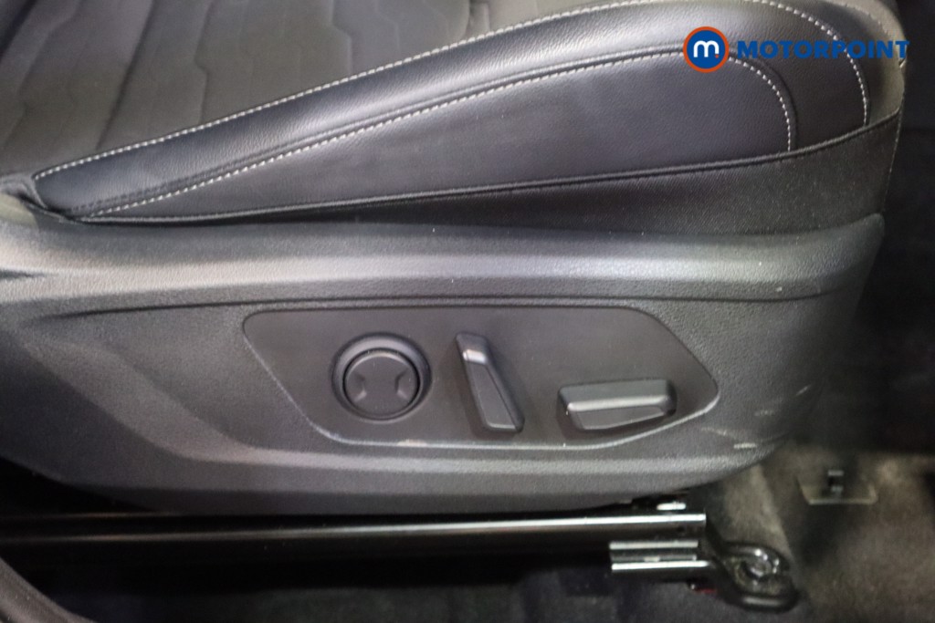 KIA Sportage 3 Automatic Petrol-Electric Hybrid SUV - Stock Number (1628961) - 14th supplementary image