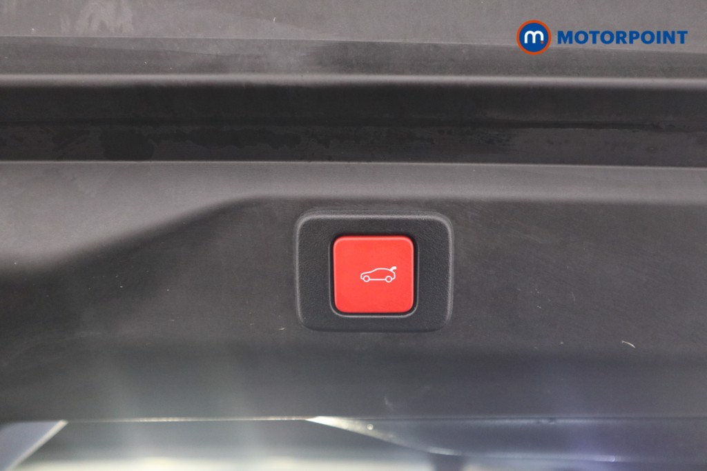 Peugeot 3008 GT Automatic Petrol SUV - Stock Number (1628962) - 23rd supplementary image