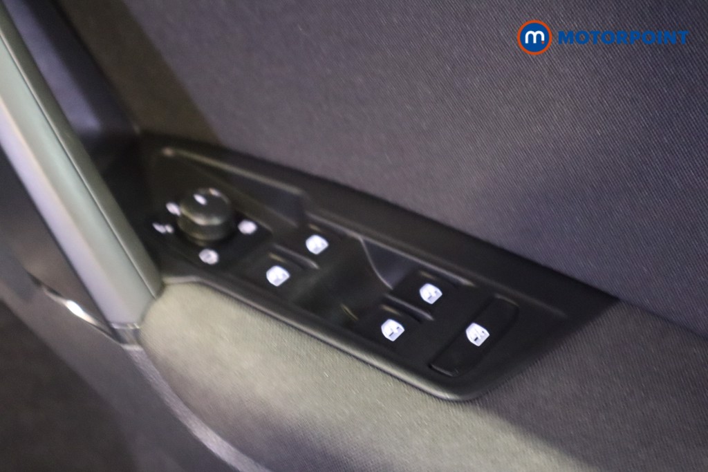 Volkswagen Tiguan Match Automatic Petrol SUV - Stock Number (1629047) - 13th supplementary image