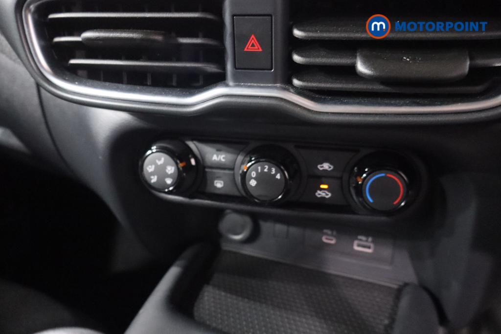 Nissan Juke Acenta Premium Manual Petrol SUV - Stock Number (1629139) - 3rd supplementary image