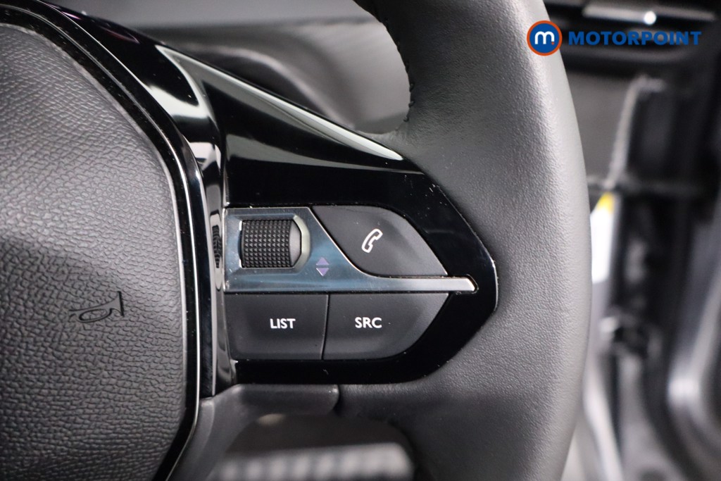 Peugeot 2008 Allure Manual Petrol SUV - Stock Number (1629185) - 8th supplementary image