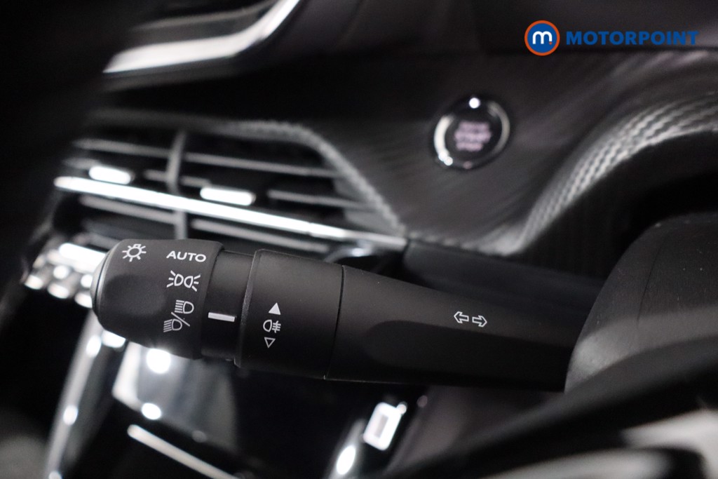 Peugeot 2008 Allure Manual Petrol SUV - Stock Number (1629185) - 14th supplementary image