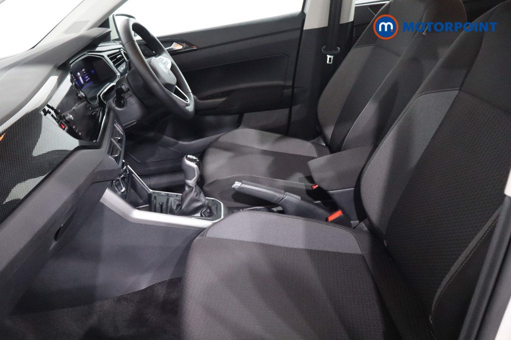 Volkswagen Polo Life Manual Petrol Hatchback - Stock Number (1629210) - 4th supplementary image