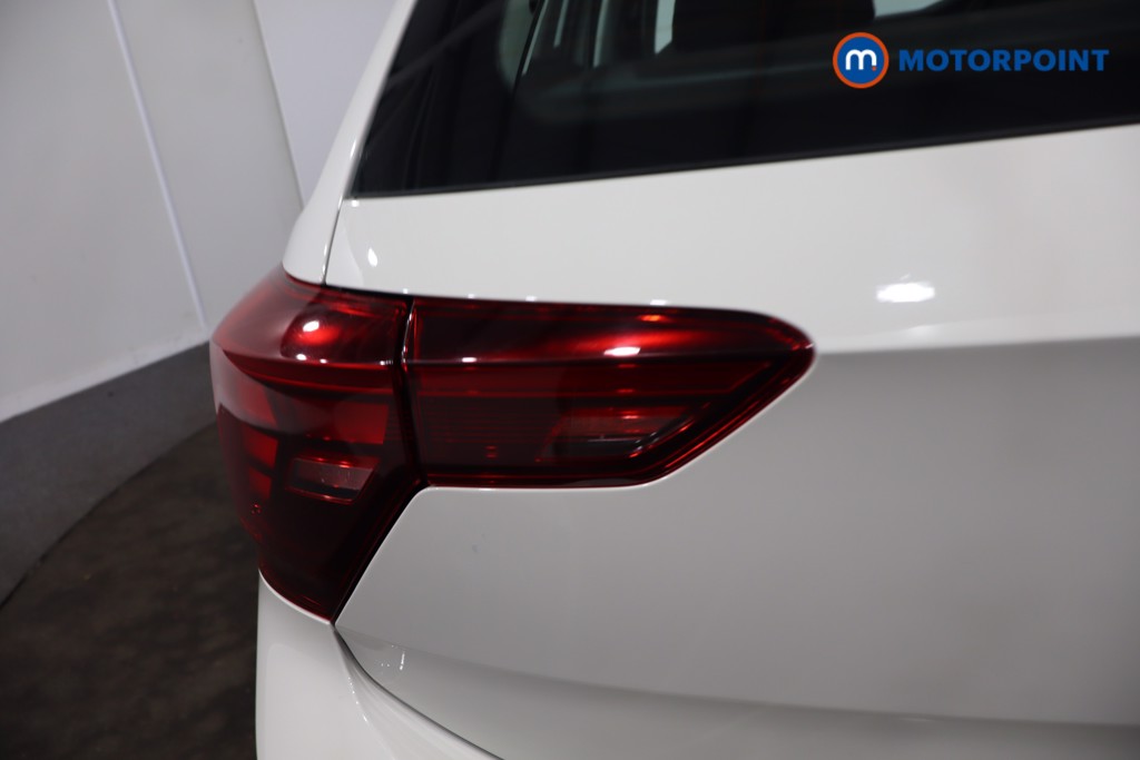 Volkswagen Polo Life Manual Petrol Hatchback - Stock Number (1629210) - 33rd supplementary image