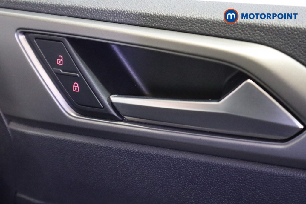 Volkswagen Polo Match Manual Petrol Hatchback - Stock Number (1629758) - 14th supplementary image