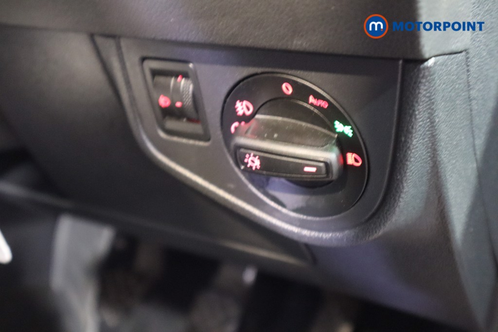 Volkswagen Polo Match Manual Petrol Hatchback - Stock Number (1629758) - 15th supplementary image