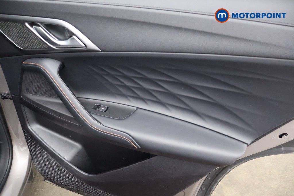 Mg Motor Uk HS Trophy Automatic Petrol-Electric Hybrid SUV - Stock Number (1629790) - 16th supplementary image