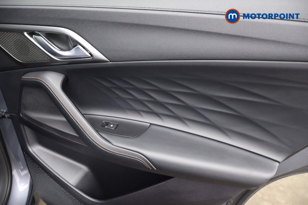 Mg Motor Uk HS Trophy Automatic Petrol-Electric Hybrid SUV - Stock Number (1629793) - 14th supplementary image