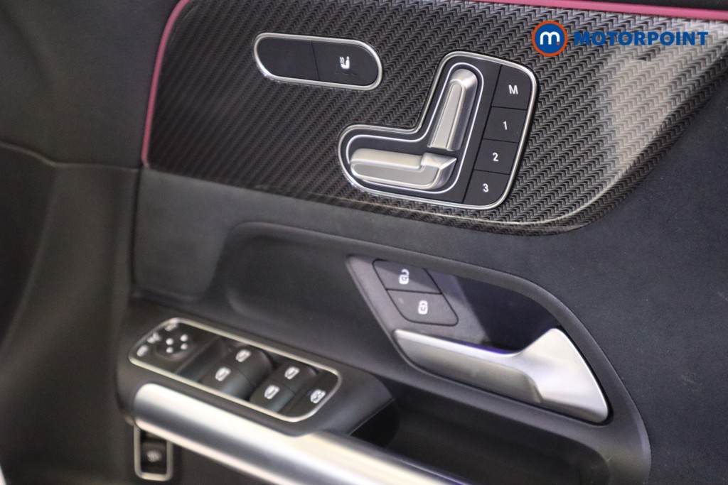 Mercedes-Benz GLA Amg Line Night Edition Automatic Petrol SUV - Stock Number (1629802) - 13th supplementary image