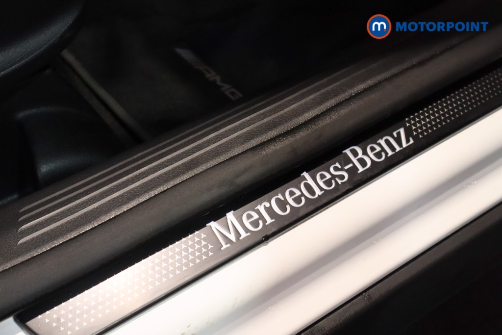 Mercedes-Benz GLA Amg Line Night Edition Automatic Petrol SUV - Stock Number (1629802) - 14th supplementary image