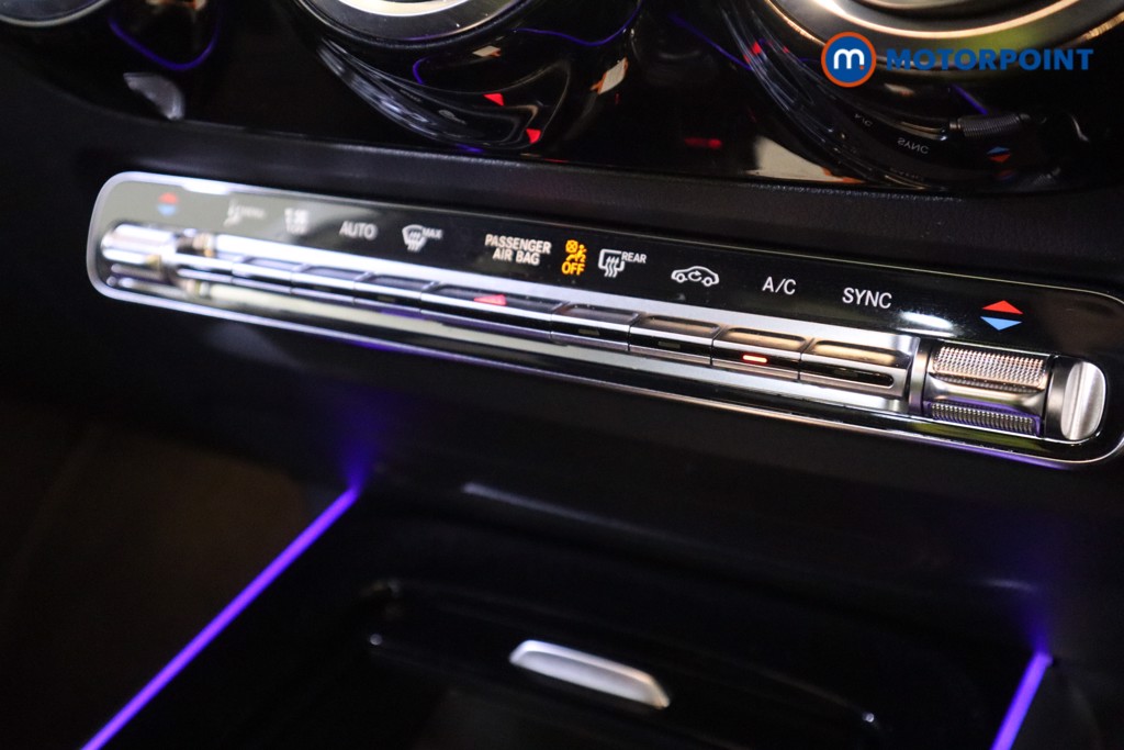 Mercedes-Benz GLA Amg Line Night Edition Automatic Petrol SUV - Stock Number (1629802) - 20th supplementary image