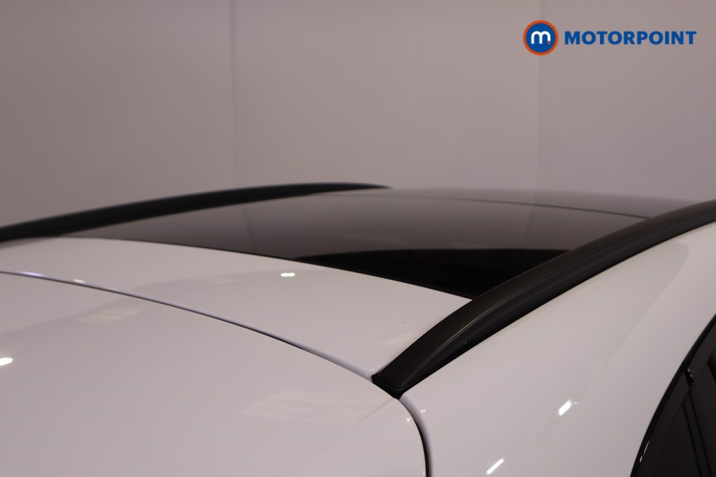 Mercedes-Benz GLA Amg Line Night Edition Automatic Petrol SUV - Stock Number (1629802) - 26th supplementary image