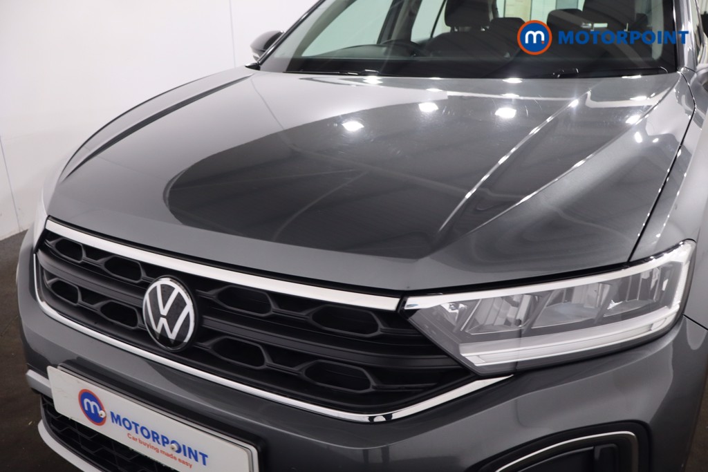 Volkswagen T-Roc Life Automatic Petrol SUV - Stock Number (1629876) - 26th supplementary image