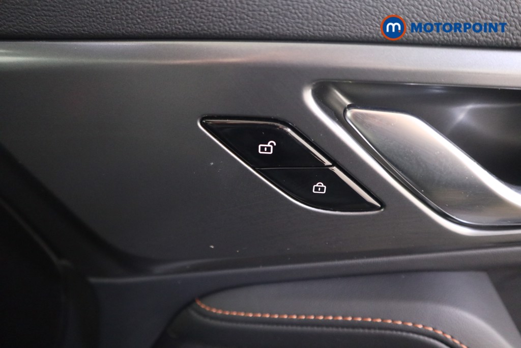 Mg Motor Uk HS Trophy Automatic Petrol-Electric Hybrid SUV - Stock Number (1629998) - 12th supplementary image