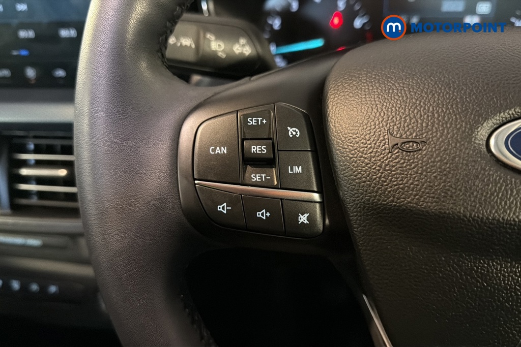 Ford Focus Active Manual Petrol Estate - Stock Number (1630521) - 4th supplementary image